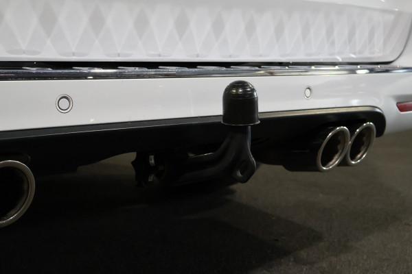 Mercedes-Benz V-Klasse 300d Extra Lang DC Avantgarde Edition AMG