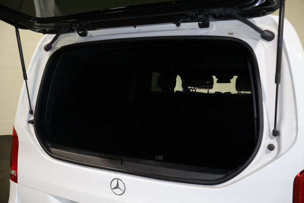 Mercedes-Benz V-Klasse 300d Extra Lang DC Avantgarde Edition AMG