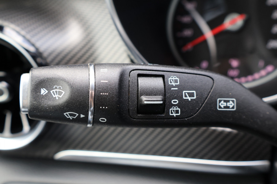 Mercedes-Benz V-Klasse 300d Extra Lang DC Avantgarde Edition AMG
