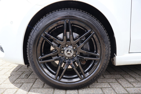 Mercedes-Benz V-Klasse 300d Extra Lang DC Avantgarde Edition AMG