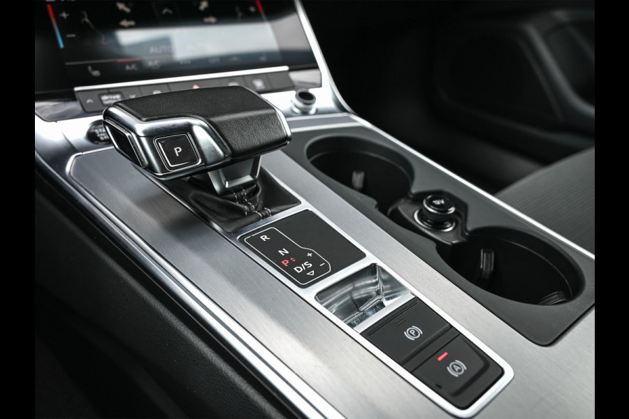 Audi A6 Avant 40 TFSI S edition Competition | NL-Auto | Panoramadak | Camera | Memory Seats | Ambiance interieur | Stoelverwarming | ACC |