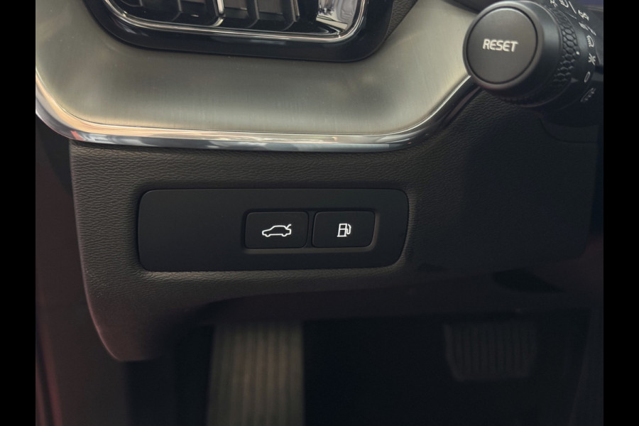 Volvo XC60 ✅NIEUWE AUTO✅ VAPOUR GREY 2.0 T6 350 21''LMV - BLACK EDITION - PK PHEV LEER AWD LONG RANGE PANO PERF.AUDIO ELEK.KLEP phev