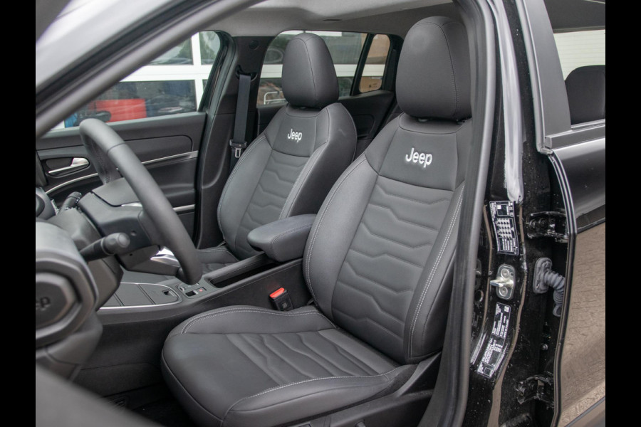 Jeep Avenger Summit 54 kWh | Infotainment&Conv. Pack | Leder&Winterpack | Schuif/Kanteldak | Warmtepomp