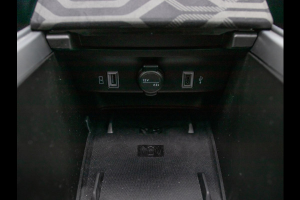 Jeep Avenger Summit 54 kWh | Infotainment&Conv. Pack | Leder&Winterpack | Schuif/Kanteldak | Warmtepomp