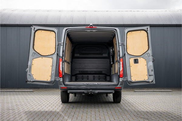 Mercedes-Benz Sprinter 317 CDI RWD L2H1 | 170 PK | Automaat | 1e Eigenaar | Cruise | Camera | Mbux | PDC | Climatronic