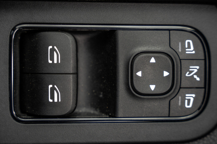 Mercedes-Benz Sprinter 317 CDI RWD L2H1 | 170 PK | Automaat | 1e Eigenaar | Cruise | Camera | Mbux | PDC | Climatronic