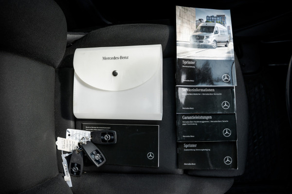 Mercedes-Benz Sprinter 317 CDI RWD L2H1 | 170 PK | Automaat | 1e Eigenaar | Cruise | Camera | Mbux | PDC | Climatronic