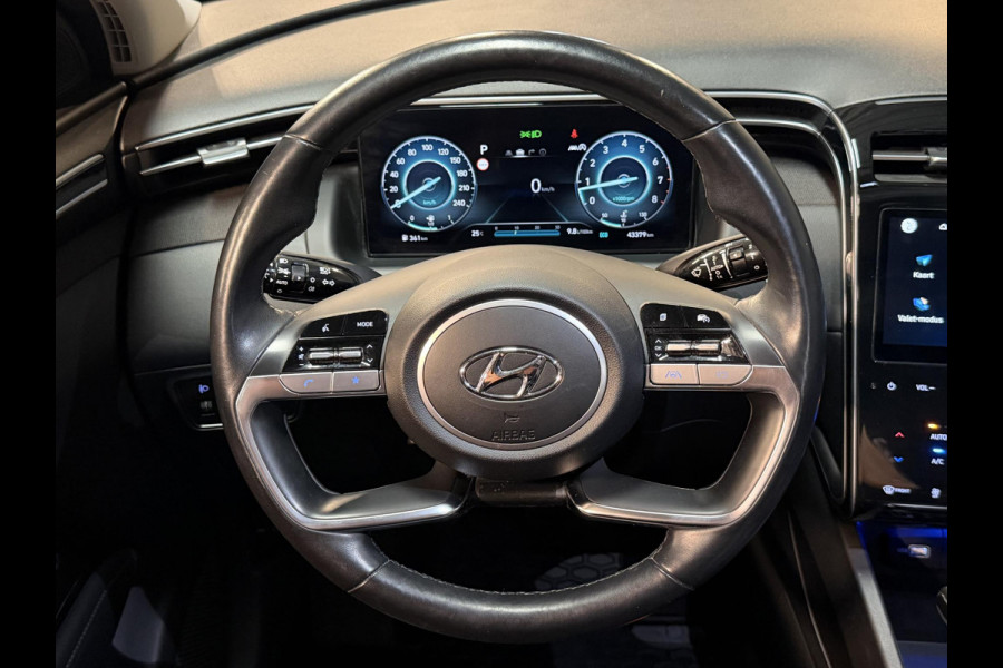 Hyundai Tucson 1.6 T-GDI MHEV Comfort 17"/Panoramadak/Trekhaak/Keyless/Adaptieve cruise/Camera/Stoel + stuurverwarming