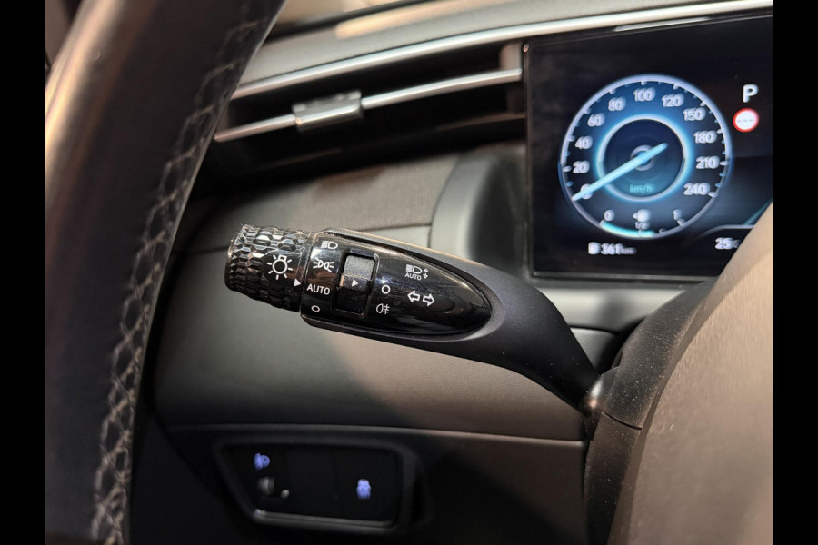 Hyundai Tucson 1.6 T-GDI MHEV Comfort 17"/Panoramadak/Trekhaak/Keyless/Adaptieve cruise/Camera/Stoel + stuurverwarming