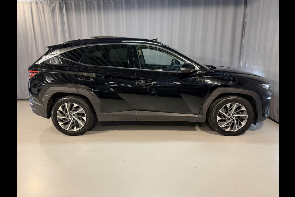 Hyundai Tucson 1.6 T-GDI MHEV Comfort 17"/Panoramadak/Trekhaak/Keyless/Adaptieve cruise/Camera/Stoel + stuurverwarming
