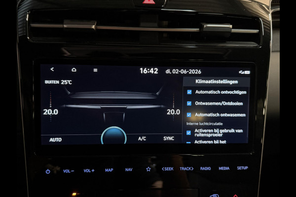 Hyundai Tucson 1.6 T-GDI MHEV Comfort 17"/Panoramadak/Trekhaak/Keyless/Adaptieve cruise/Camera/Stoel + stuurverwarming