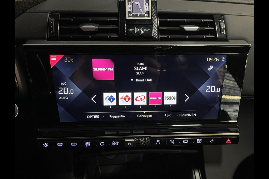 DS 7 Crossback 1.6 PureTech So Chic 225pk 18"/Panoramadak/DS Inspiratie RIVOLI/DS Active LED Vision/DS Night Vision/Connected Pilot/Stoelverwarming