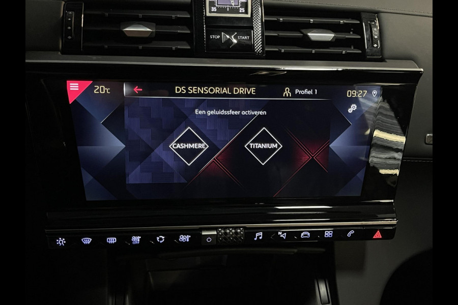 DS 7 Crossback 1.6 PureTech So Chic 225pk 18"/Panoramadak/DS Inspiratie RIVOLI/DS Active LED Vision/DS Night Vision/Connected Pilot/Stoelverwarming