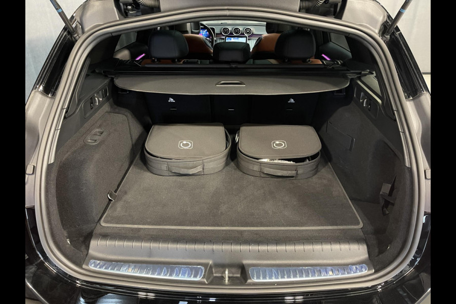 Mercedes-Benz C-Klasse Estate 300 e Star Edition AMG Line 18"/Panoramadak/Trekhaak/Stuur + stoelverwarming/Adaptieve cruise/Dodehoek/Sfeerverlichting premium/Elektrische klep/Apple Carplay & Android Auto