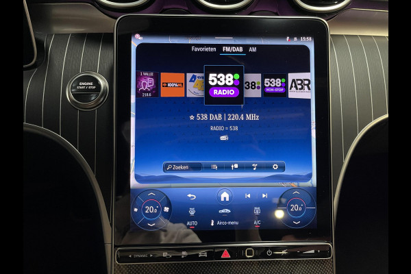 Mercedes-Benz C-Klasse Estate 300 e Star Edition AMG Line 18"/Panoramadak/Trekhaak/Stuur + stoelverwarming/Adaptieve cruise/Dodehoek/Sfeerverlichting premium/Elektrische klep/Apple Carplay & Android Auto