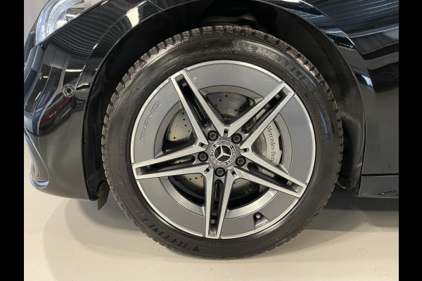 Mercedes-Benz C-Klasse Estate 300 e Star Edition AMG Line 18"/Panoramadak/Trekhaak/Stuur + stoelverwarming/Adaptieve cruise/Dodehoek/Sfeerverlichting premium/Elektrische klep/Apple Carplay & Android Auto