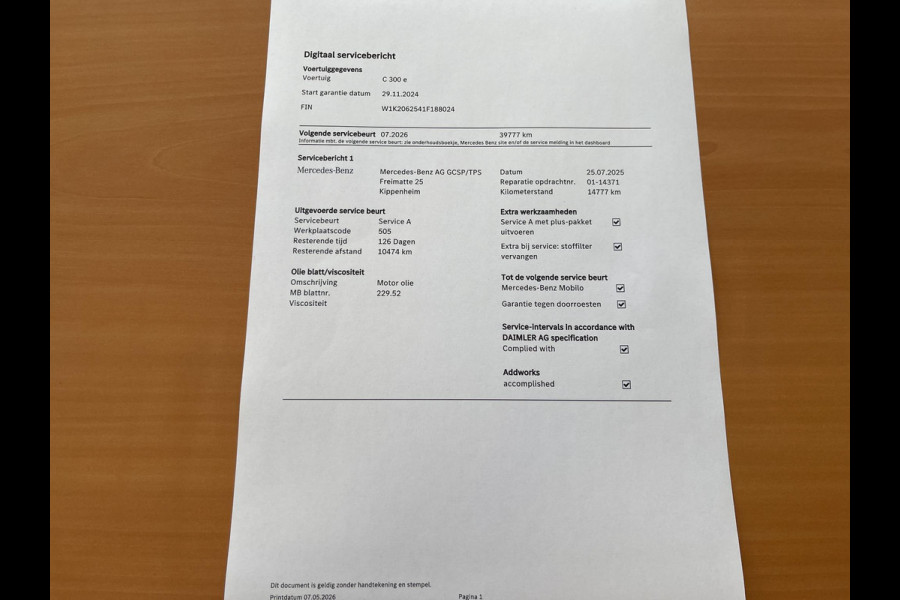 Mercedes-Benz C-Klasse Estate 300 e Star Edition AMG Line 18"/Panoramadak/Trekhaak/Stuur + stoelverwarming/Adaptieve cruise/Dodehoek/Sfeerverlichting premium/Elektrische klep/Apple Carplay & Android Auto