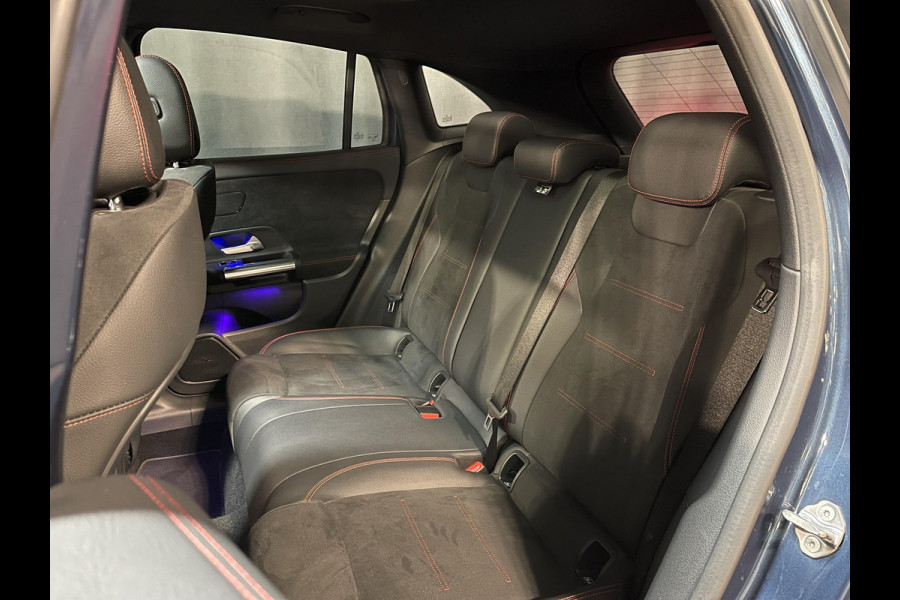 Mercedes-Benz GLA 250 e AMG Line Limited 19"/Panoramadak/Adaptieve cruise/Dodehoek/Sfeerverlichting/Stoelverwarming + memory/Camera/Elektrische klep