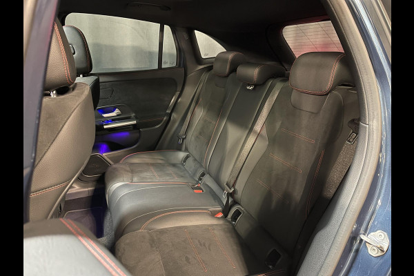Mercedes-Benz GLA 250 e AMG Line Limited 19"/Panoramadak/Adaptieve cruise/Dodehoek/Sfeerverlichting/Stoelverwarming + memory/Camera/Elektrische klep