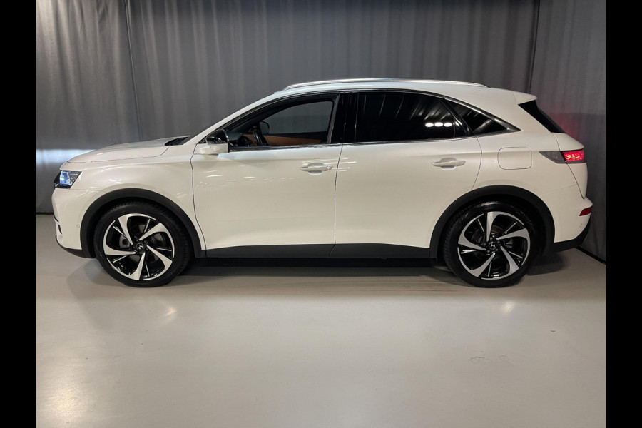 DS 7 Crossback E-Tense 4x4 Grand Chic 20"/Trekhaak/Panoramadak/Leder Opera/Night VISION/Stoelverwarming/Stoelventilatie/Voorruitverwarming/LED Vision/HiFi FOCAL/Adaptieve cruise