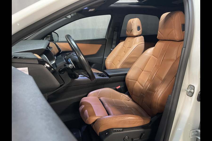 DS 7 Crossback E-Tense 4x4 Grand Chic 20"/Trekhaak/Panoramadak/Leder Opera/Night VISION/Stoelverwarming/Stoelventilatie/Voorruitverwarming/LED Vision/HiFi FOCAL/Adaptieve cruise