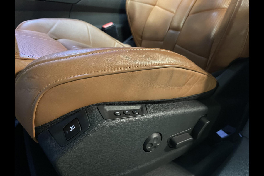 DS 7 Crossback E-Tense 4x4 Grand Chic 20"/Trekhaak/Panoramadak/Leder Opera/Night VISION/Stoelverwarming/Stoelventilatie/Voorruitverwarming/LED Vision/HiFi FOCAL/Adaptieve cruise