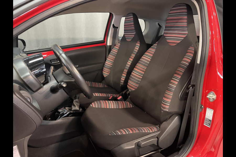 Citroën C1 1.0 VTi Shine 15"/Camera/Airco/Apple Carplay & Android Auto/Bluetooth