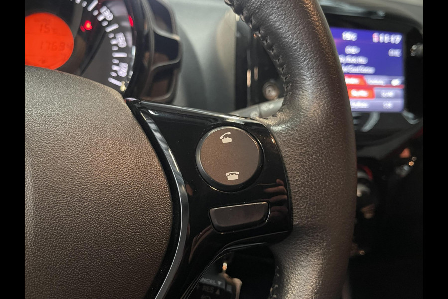 Citroën C1 1.0 VTi Shine 15"/Camera/Airco/Apple Carplay & Android Auto/Bluetooth