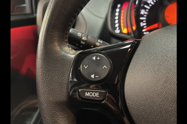 Citroën C1 1.0 VTi Shine 15"/Camera/Airco/Apple Carplay & Android Auto/Bluetooth