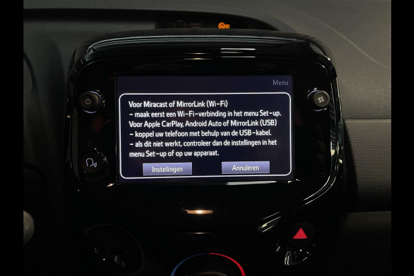 Citroën C1 1.0 VTi Shine 15"/Camera/Airco/Apple Carplay & Android Auto/Bluetooth