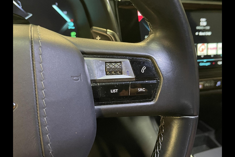 DS 7 Crossback E-Tense 4x4 Grand Chic 20"/Trekhaak/Panoramadak/Leder Opera/Night VISION/Stoelverwarming/Stoelventilatie/Voorruitverwarming/LED Vision/HiFi FOCAL/Adaptieve cruise