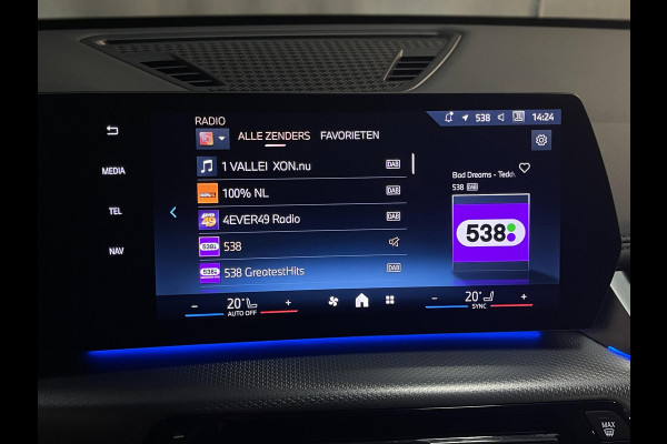 BMW X1 sDrive18i M Sport Shadow Line 18"/Sportstoelen/Keyless/Alarm/Adaptief LED/Stoelverwarming/Camera/Elektrisch klep