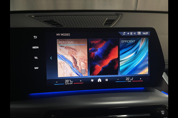 BMW X1 sDrive18i M Sport Shadow Line 18"/Sportstoelen/Keyless/Alarm/Adaptief LED/Stoelverwarming/Camera/Elektrisch klep