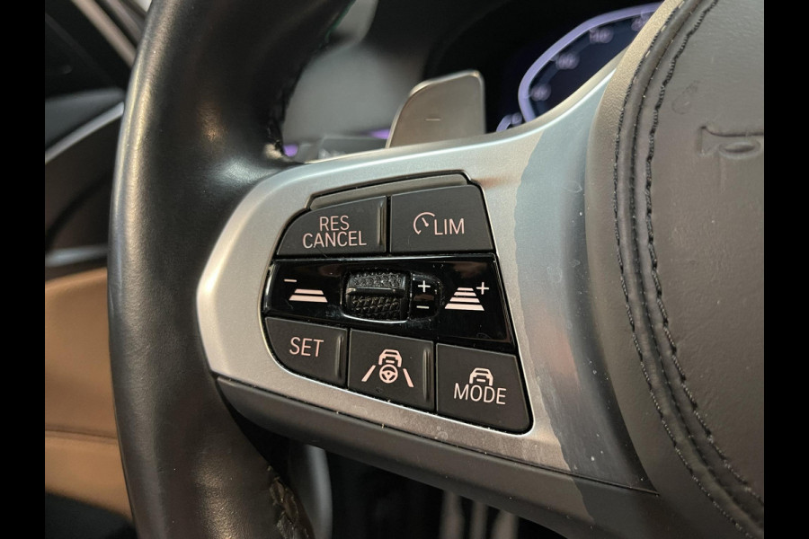 BMW 5 Serie Touring 530e xDrive High Executive M Sport 18"/Trekhaak/Laser LED/Leder/Head-up/Keyless/Stoelverwarming/Adaptieve cruise/Dodehoek/Camera/Apple Carplay & Android Auto/HiFi