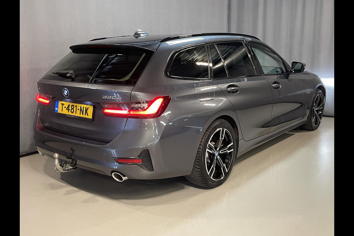 BMW 3 Serie Touring 330e xDrive Business Edition Plus 18"/Trekhaak/Laser LED/Head-up/Stoelverwarming/Elektrische klep/Keyless/Apple Carplay & Android Auto