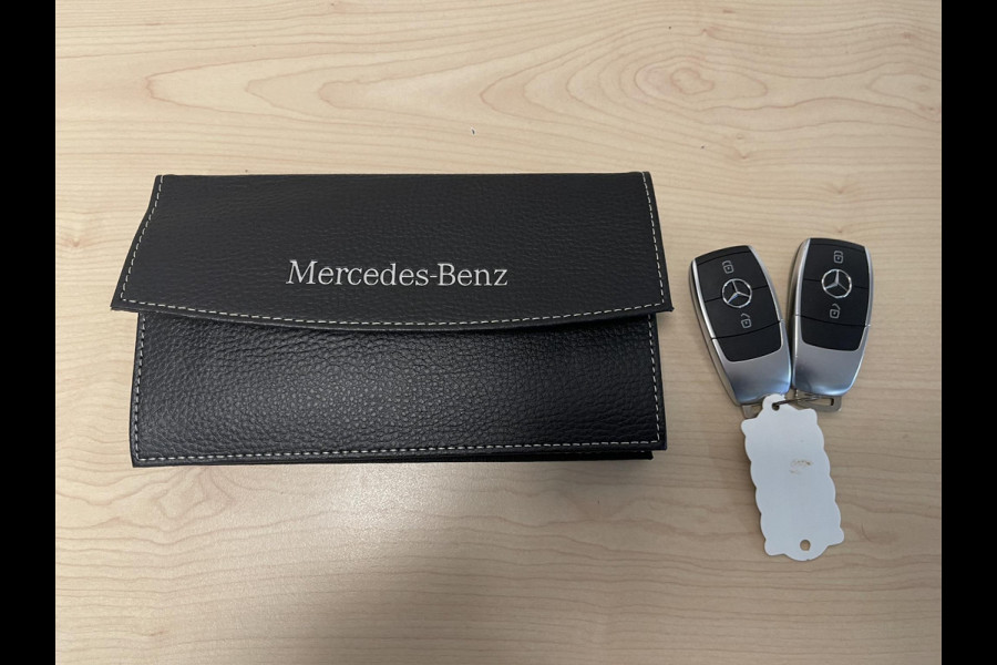 Mercedes-Benz GLA 250 e AMG Line 20"/Panoramadak/Memory stoel l+r/Matrix LED/Keyless/Sfeerverlichting/Stoelverwarming/Camera/