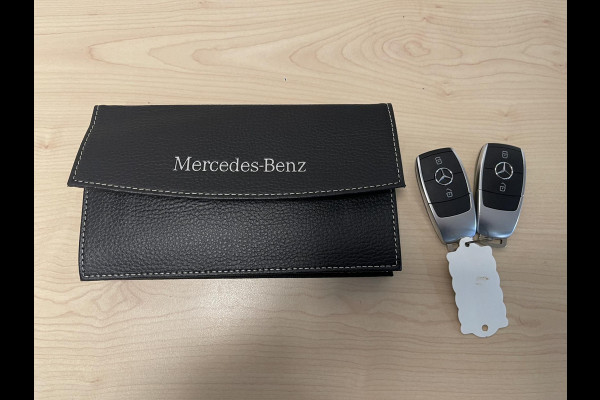 Mercedes-Benz GLA 250 e AMG Line 20"/Panoramadak/Memory stoel l+r/Matrix LED/Keyless/Sfeerverlichting/Stoelverwarming/Camera/