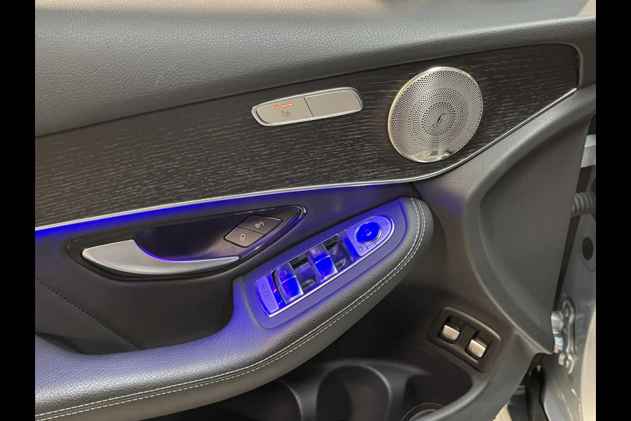 Mercedes-Benz GLC 300e 4MATIC AMG Line 19"/Panoramadak/Dodehoek/Adaptieve cruise/Keyless/Burmester/Matrix LED/Apple Carplay & Android Auto/Stoelverwarming/Elektrische klep