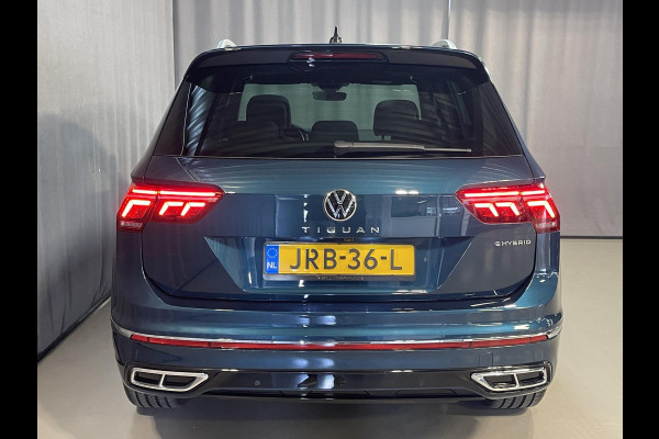 Volkswagen Tiguan 1.4 TSI eHybrid R-Line Business+ FABRIEKSGARANTIE TOT 03-2027 20"/VOL Leder + memory/Panoramadak/360 camera/Elektrische klep/Dodehoek/Stuur + stoelverwarming/IQ Lights/Adaptieve cruise