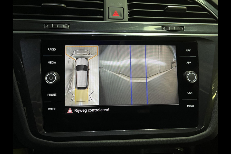 Volkswagen Tiguan 1.4 TSI eHybrid R-Line Business+ FABRIEKSGARANTIE TOT 03-2027 20"/VOL Leder + memory/Panoramadak/360 camera/Elektrische klep/Dodehoek/Stuur + stoelverwarming/IQ Lights/Adaptieve cruise