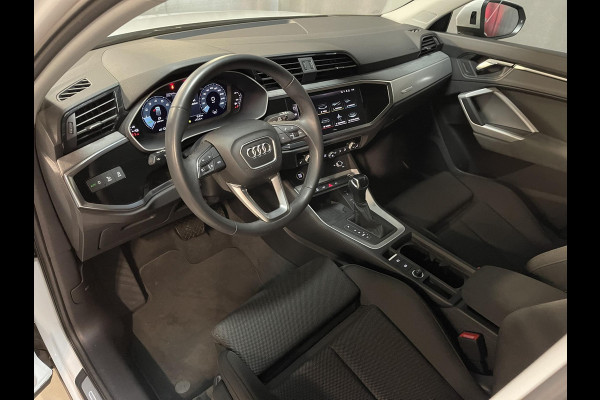 Audi Q3 Sportback 45 TFSI e S Edition 20"/Adaptieve cruise/Dodehoek/LED/Elektrische klep/Keyless/Stoelverwarming/PDC v+a/Apple Carplay & Android Auto
