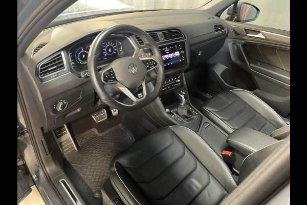 Volkswagen Tiguan 1.4 TSI eHybrid R-Line Business+ 19"/VOL Leder + memory/Panoramadak/360 camera/Elektrische klep/Dodehoek/Stuur + stoelverwarming