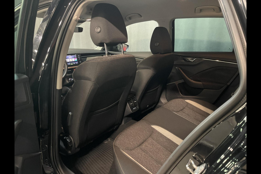 Škoda Kamiq 1.0 TSI Business Edition 16"/ Stoel + stuurverwarming/Keyless/Camera/Apple Carplay & Android Auto/PDC v+a/Climate