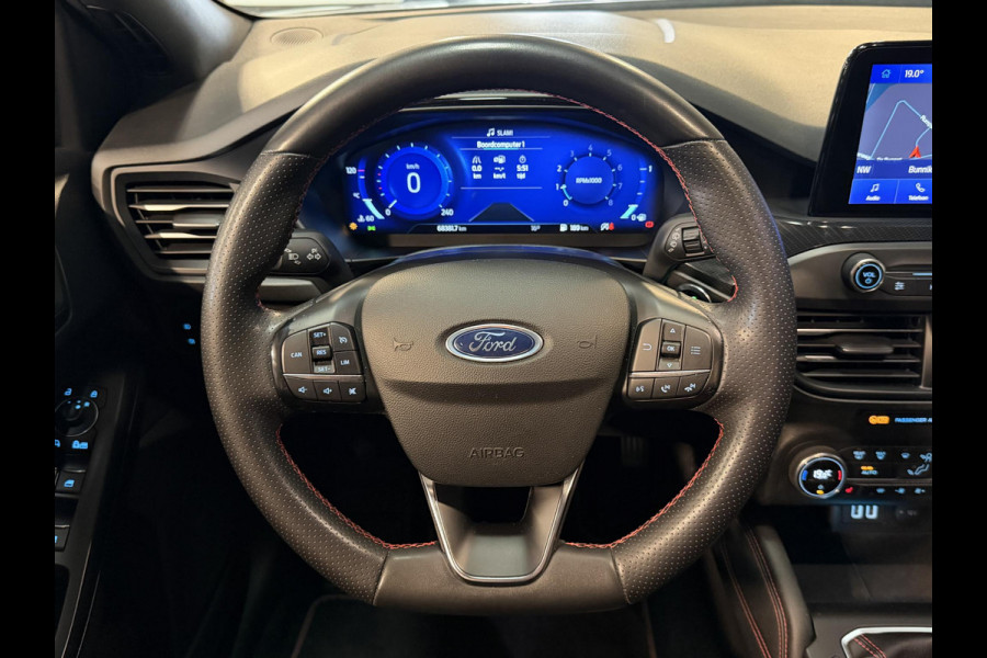 Ford FOCUS Wagon 1.0 EcoBoost Hybrid ST Line X Business 155pk 18"/Navigatie/Camera/Cruise/Stoel+stuurverwarming/Apple Carplay & Android Auto/DAB