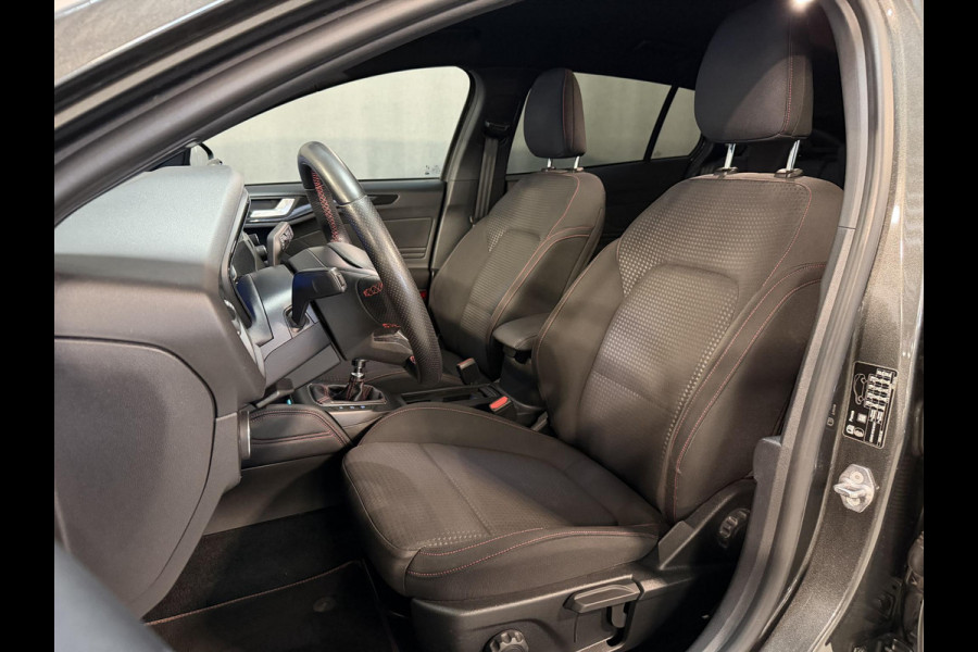 Ford FOCUS Wagon 1.0 EcoBoost Hybrid ST Line X Business 155pk 18"/Navigatie/Camera/Cruise/Stoel+stuurverwarming/Apple Carplay & Android Auto/DAB