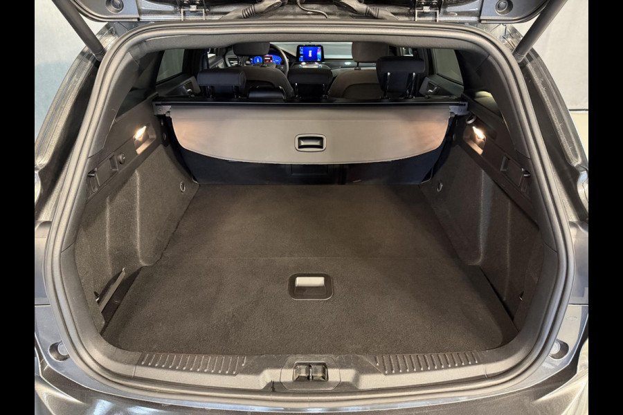 Ford FOCUS Wagon 1.0 EcoBoost Hybrid ST Line X Business 155pk 18"/Navigatie/Camera/Cruise/Stoel+stuurverwarming/Apple Carplay & Android Auto/DAB