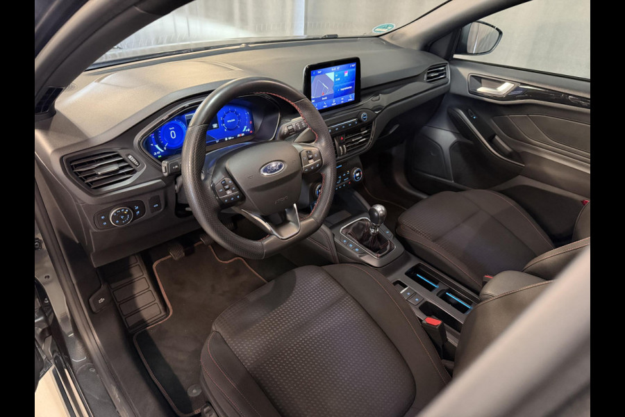 Ford FOCUS Wagon 1.0 EcoBoost Hybrid ST Line X Business 155pk 18"/Navigatie/Camera/Cruise/Stoel+stuurverwarming/Apple Carplay & Android Auto/DAB