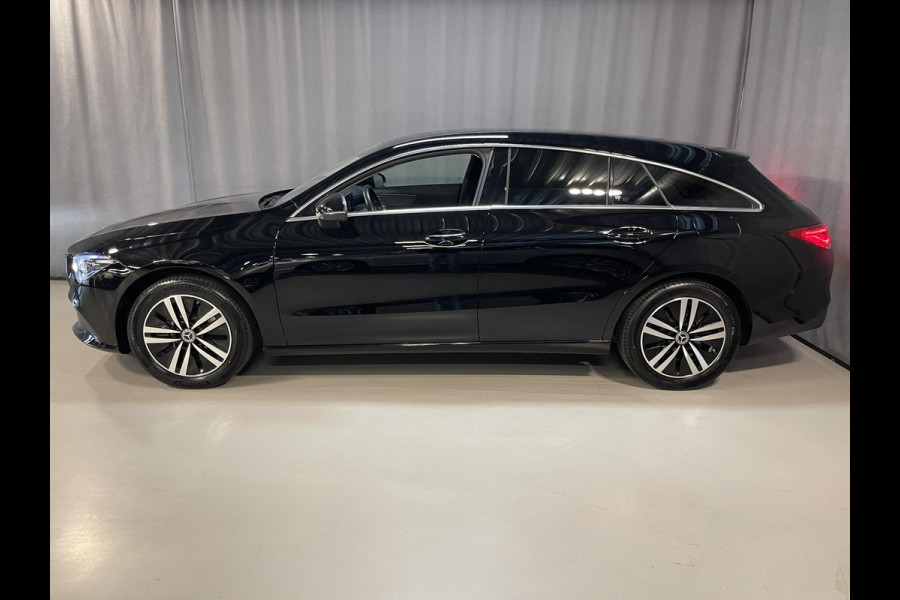 Mercedes-Benz CLA-Klasse Shooting Brake 250 e 17"/Apple Carplay & Android Auto/LED/Stoelverwarming/Camera/Climate