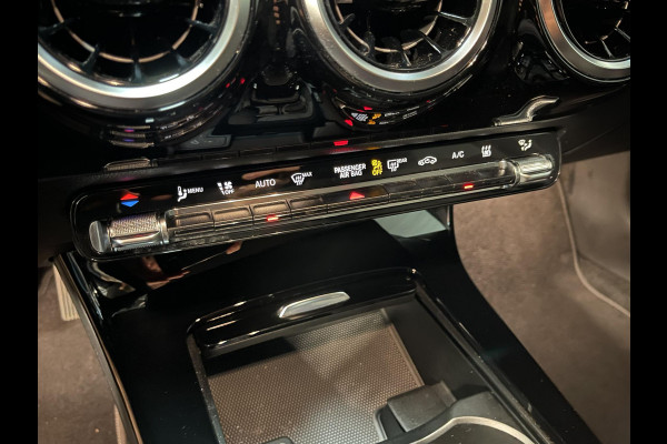 Mercedes-Benz CLA-Klasse Shooting Brake 250 e 17"/Apple Carplay & Android Auto/LED/Stoelverwarming/Camera/Climate