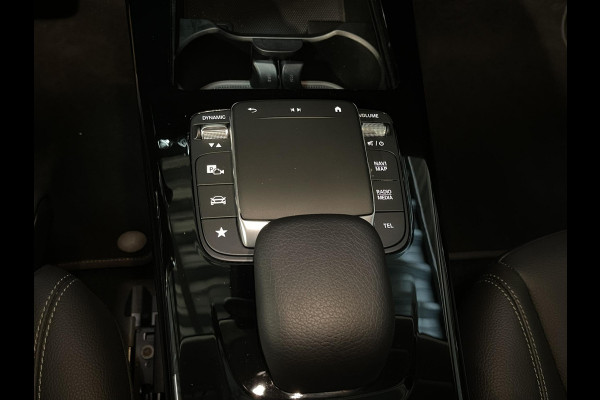 Mercedes-Benz CLA-Klasse Shooting Brake 250 e 17"/Apple Carplay & Android Auto/LED/Stoelverwarming/Camera/Climate